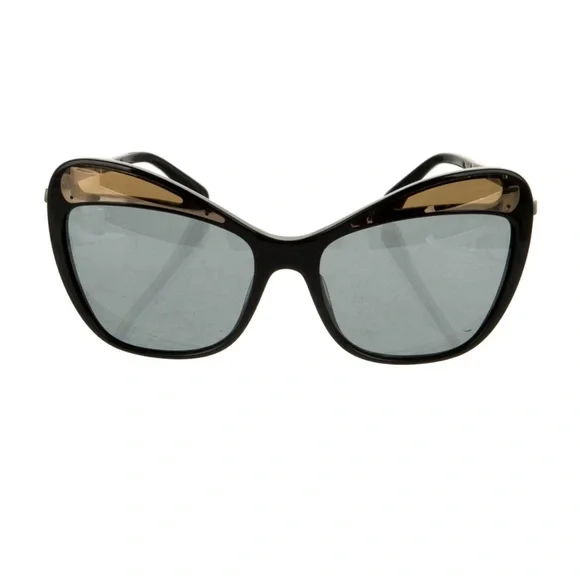 CHANEL | Accessories | Chanel Oversized Mirrored Sunglasses  display picture 2